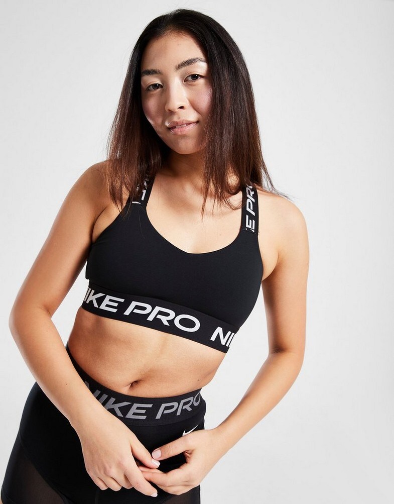 sportovní podprsenky Nike