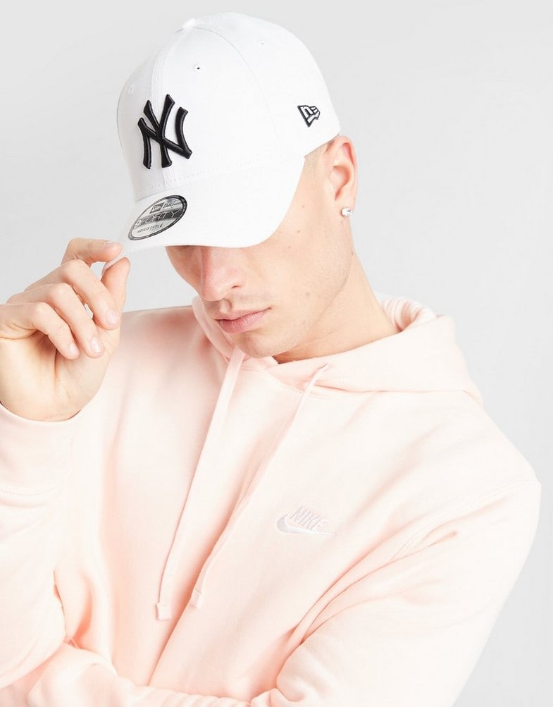 kšiltovky New Era
